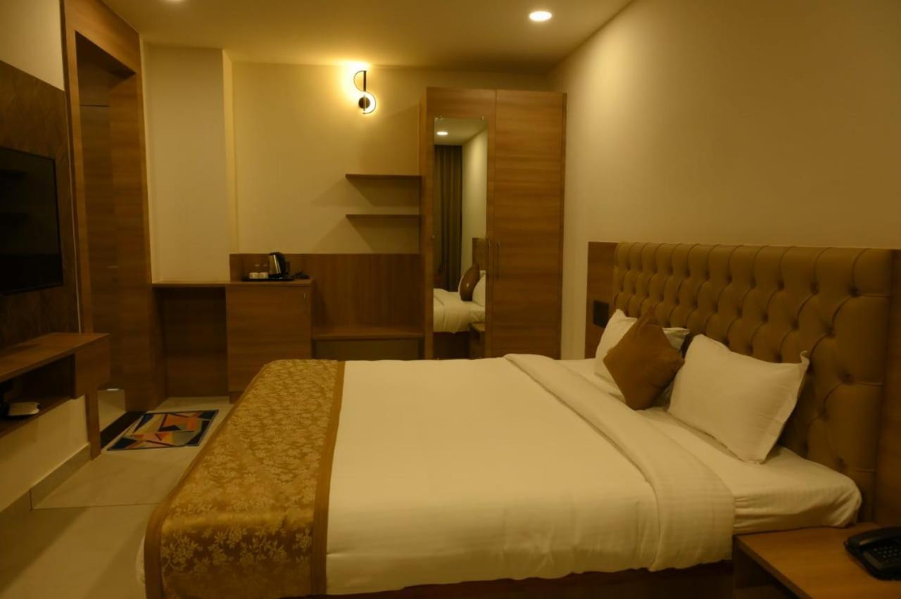 Shrreyas Inn Boarding & Lodging Kundapur Kültér fotó