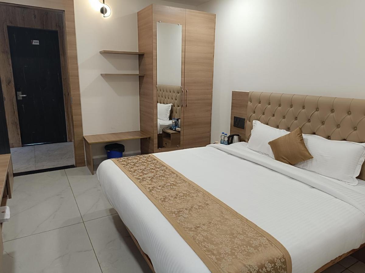 Shrreyas Inn Boarding & Lodging Kundapur Kültér fotó
